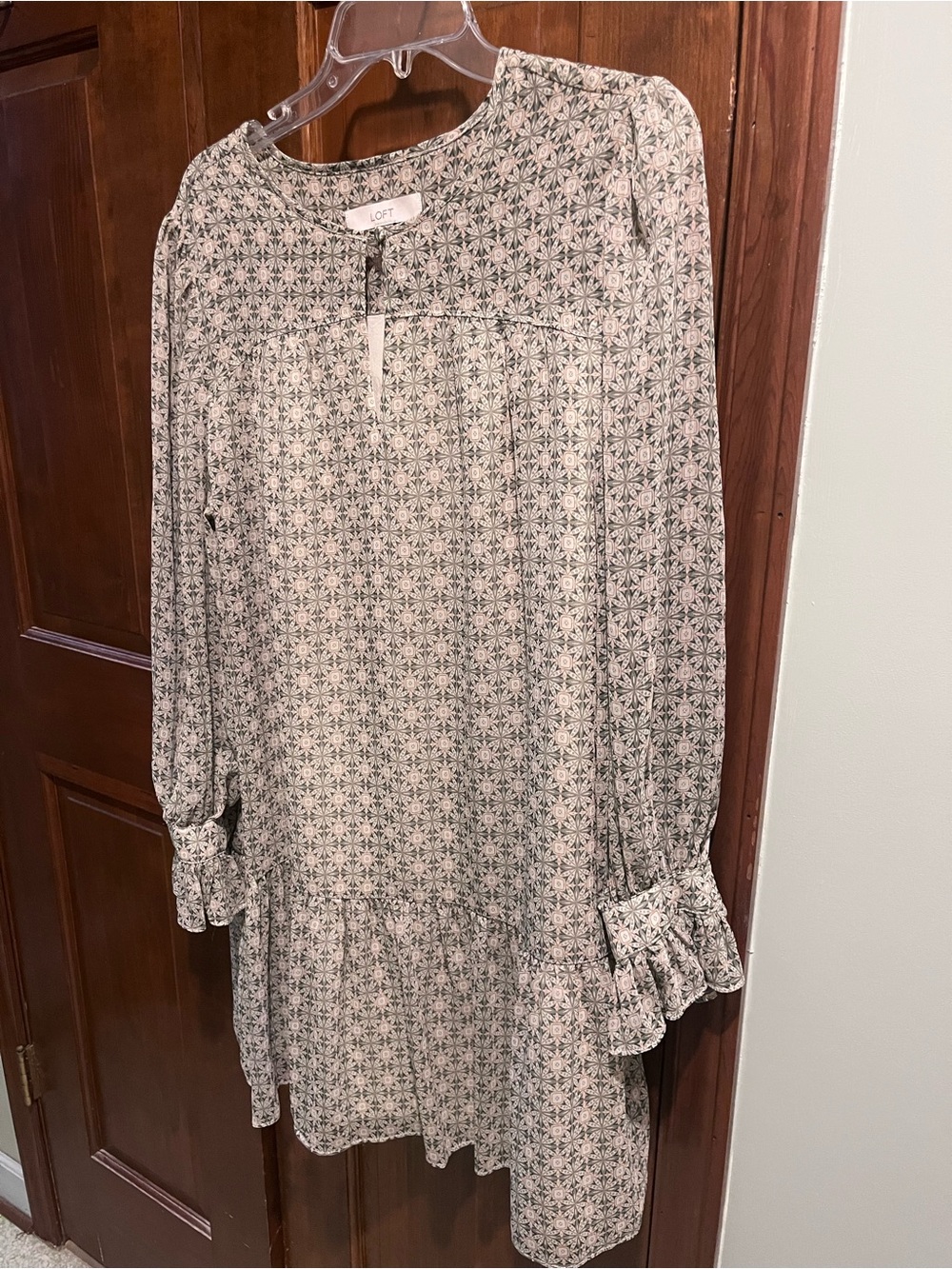LOFT Sage Green Floral Long-Sleeve Tiered Dress